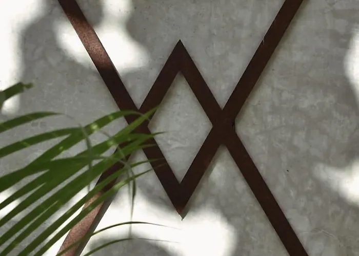 Hotel Amor Rooms